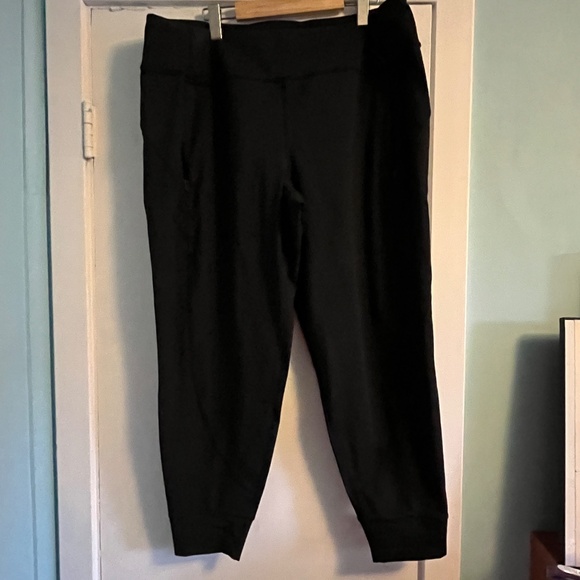 Athleta Ranier Jogger, Black, 1X - Picture 2 of 10